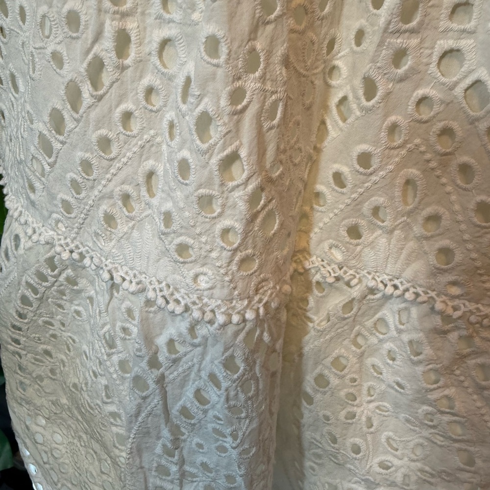 Chico’s White Eyelet Tiered V Neck Dress 12 Cottagecore Cotton Summer Spring - Picture 8 of 17